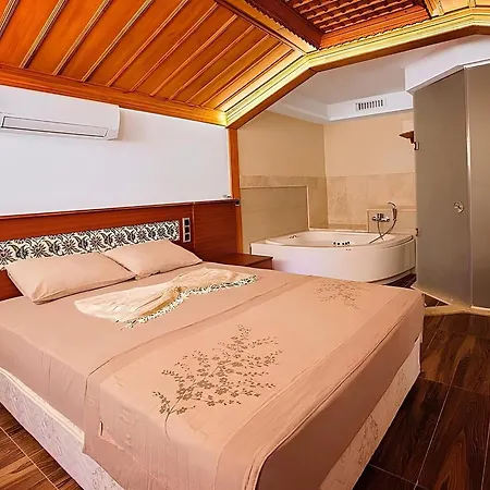 Lotus Spa&sport Hotel *